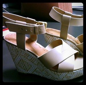 Tahari Espadrilles - Size 7