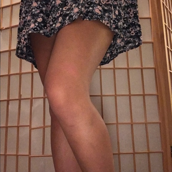 Dress - Picture 3 of 4