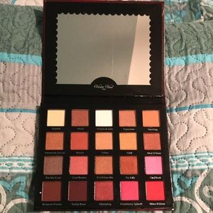Violet Voss Holy Grail Palette