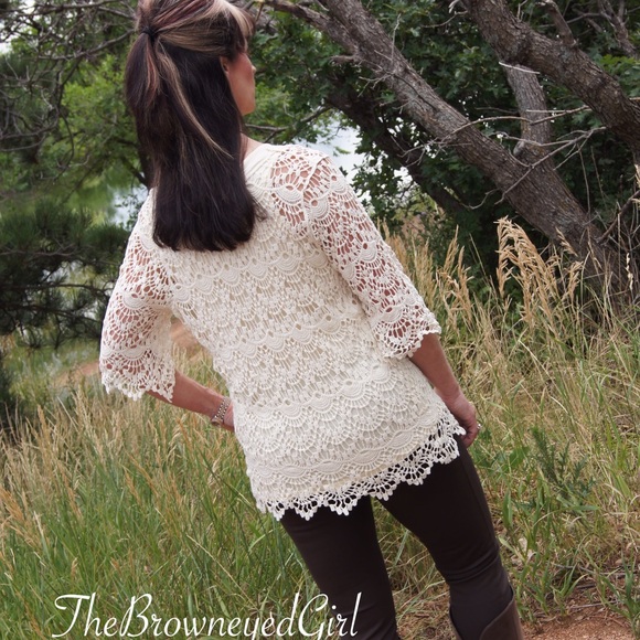Just in Beautiful crochet lace top - Picture 2 of 2