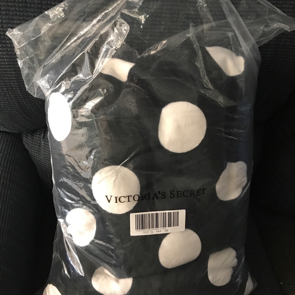 New in bag VS blanket