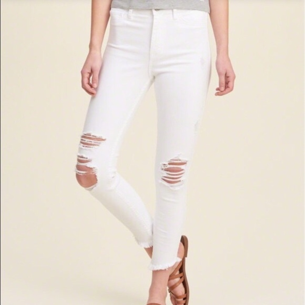 Hollister white destroyed high rise crop jean