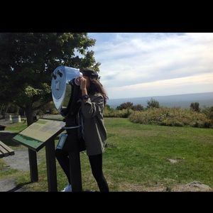 Meet your Posher, Ava