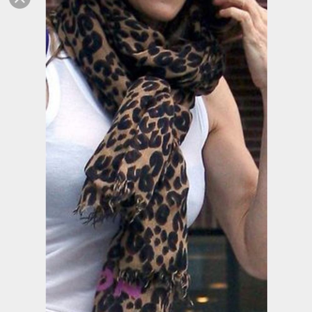 Louis Vuitton Leopard Print Shawl