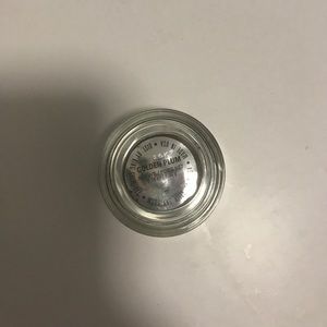 Kylie Cosmetics Creme Shadow Golden Plum.