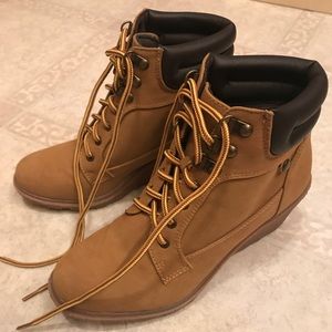 Unionbay "Timberland style" wedge booties.