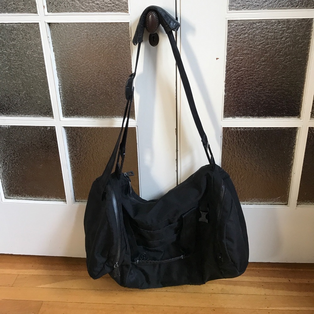 Lululemon Black Duffel/ Gym Bag