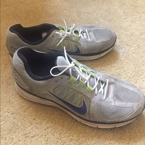 Men's Nike Sneakers 👟