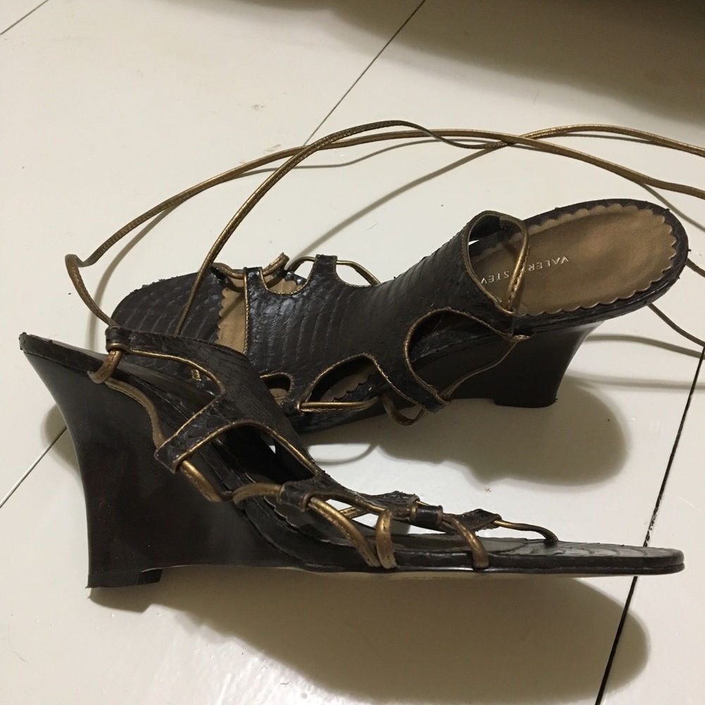 Shoes shoes shoes