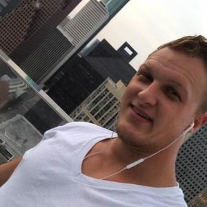 Meet your Posher, Steven