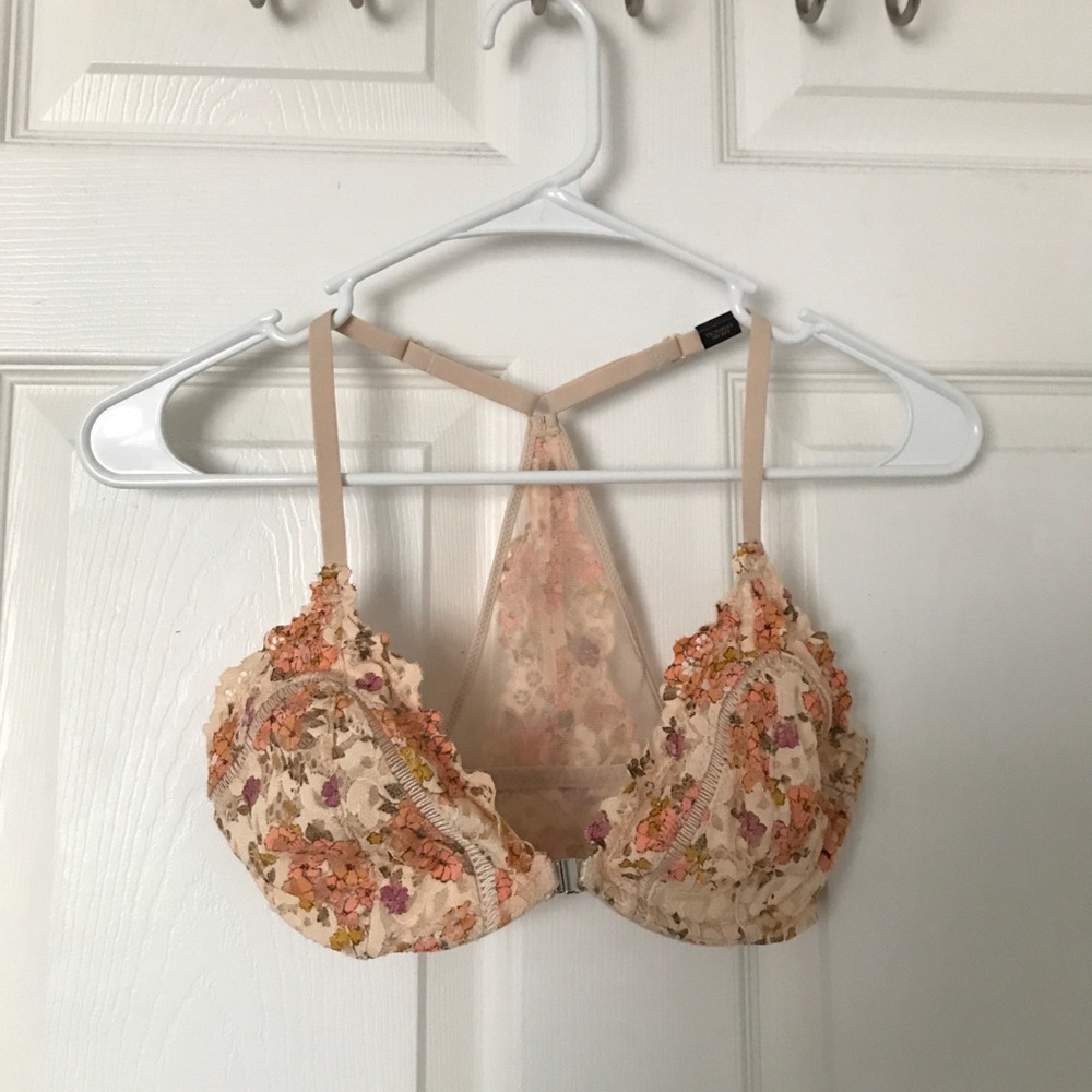 NEW Victoria’s Secret bra