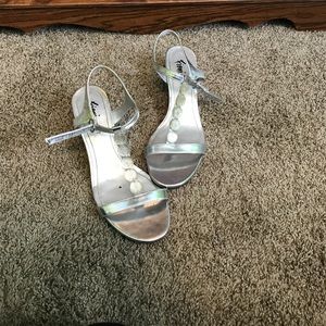 Size 9 homecoming or prom heels