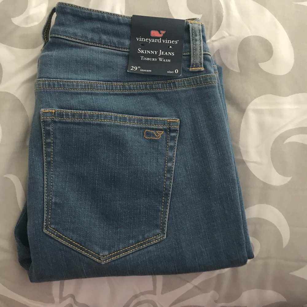 Vineyard vines jeans