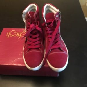 High top red sneakers. Size 9 (US) women's