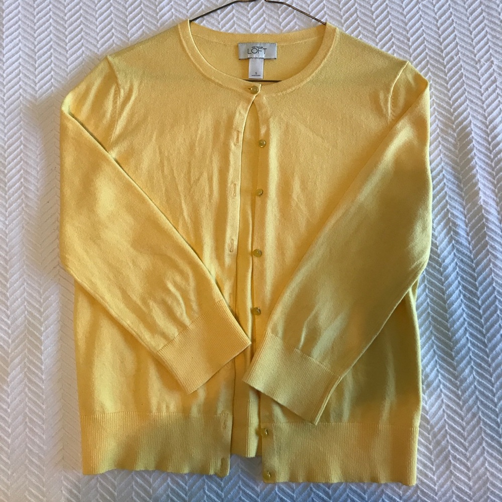 LOFT Lightweight Cardigan. 3/4 sleeve. Size S.