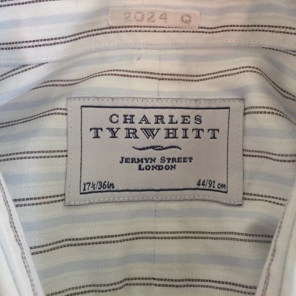 SaleCharles Tyrwhitt button up men's shirt 17.5/36 - Picture 3 of 6