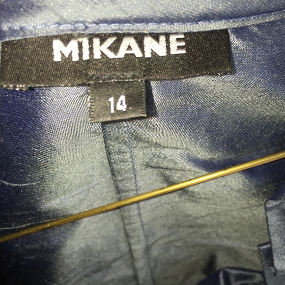 MIKANE gorgeous silk ruffled 3/4 sl blouse! 14 - Picture 2 of 7