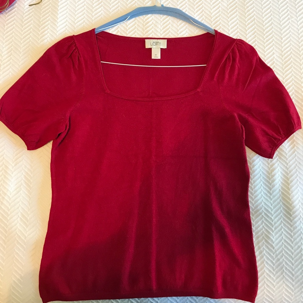 LOFT Lightweight Sweater. Size M.