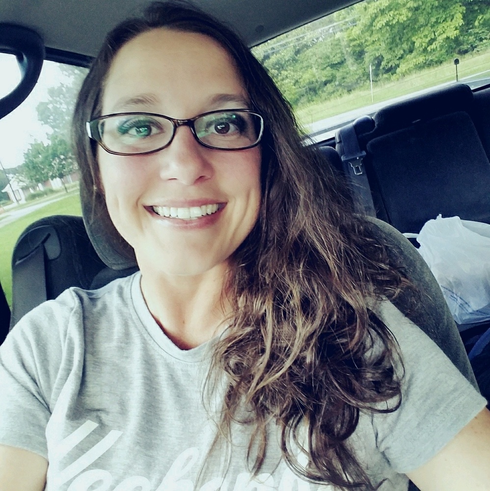 Meet your Posher, Amanda