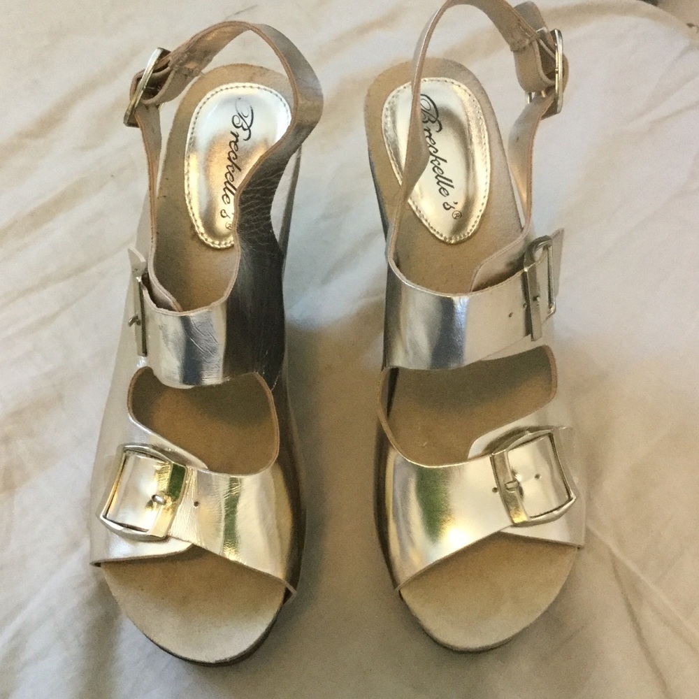 Wedge platform sandals - Picture 2 of 4