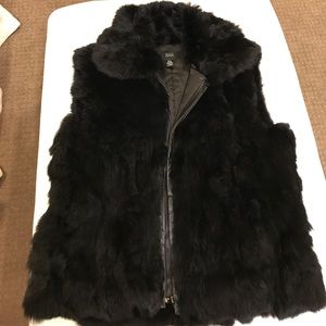 Said fifth Ave. black 100% rabbit fur vest