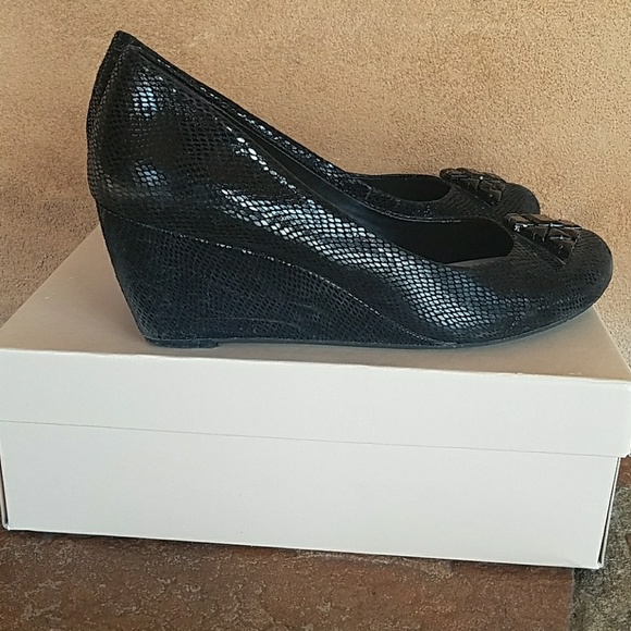 BCBGeneration 8.5 - Picture 5 of 5