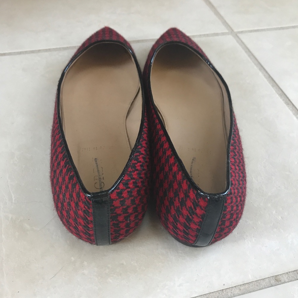 🆕LISTING! J. Crew houndstooth flat - Picture 4 of 6