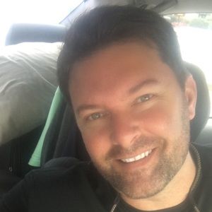 Meet your Posher, Mark