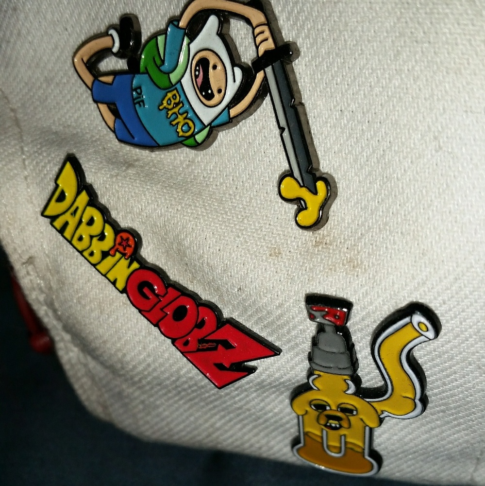 Hard enamel pins