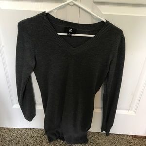 V-neck sweater