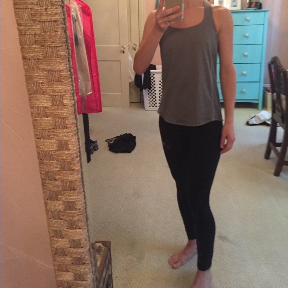 Lululemon pink and grey workout top size 4