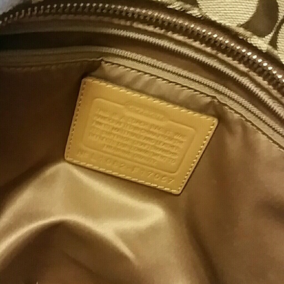 Coach Bag Handbag - Picture 4 of 5