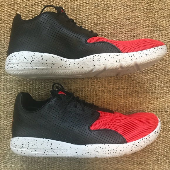 NEW!! NIKE Jordan Eclipse Low Top Sneakers - Picture 5 of 8