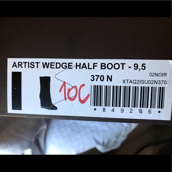 Louis Vuitton Suede Suede Boots - Picture 3 of 8