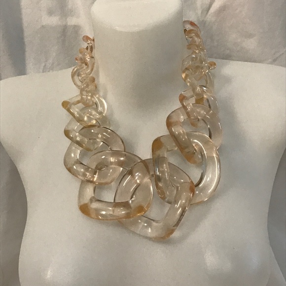 Pale pink rose looped lucite gold necklace new - Picture 1 of 2