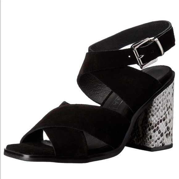 Black Suede Straps Croc Embossed Block Heel Sandal - Picture 6 of 7