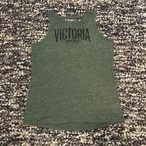 Victoria sport tank top