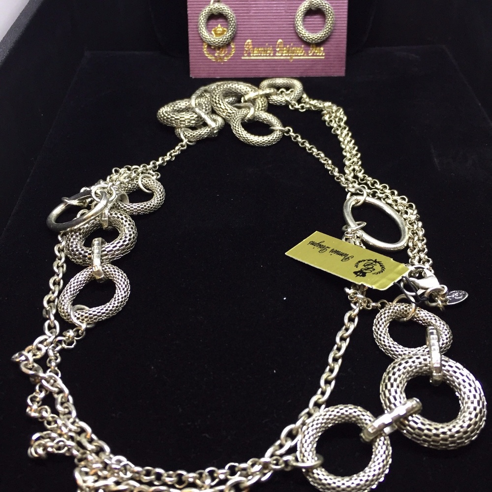 Runway premier Design Set NWT