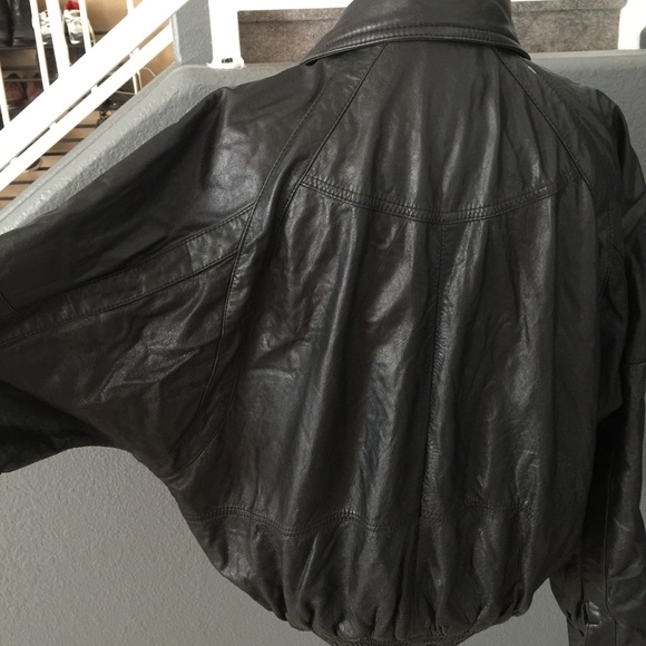 🌊Vintage 100% genuine Leather jacket - Picture 5 of 8