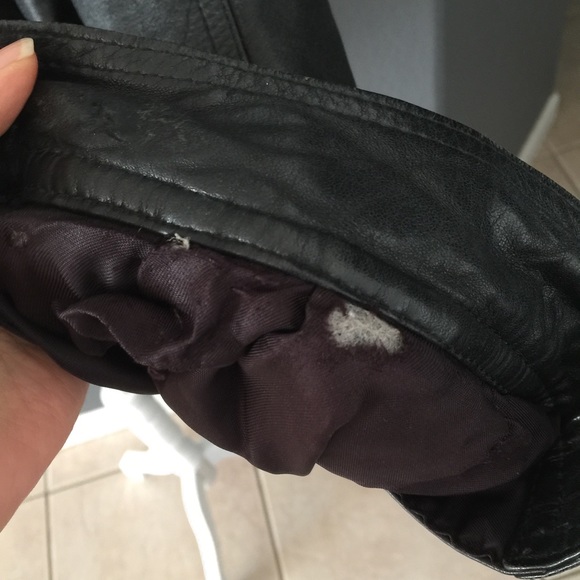 🌊Vintage 100% genuine Leather jacket - Picture 7 of 8