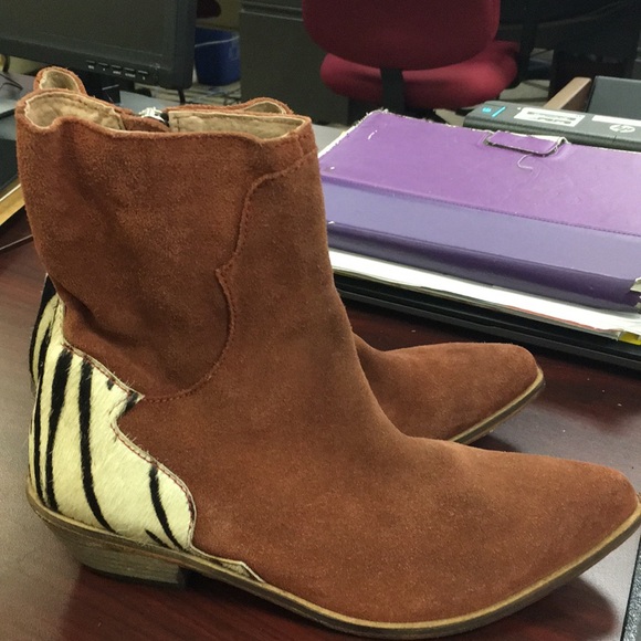 LAST ONE! Free People Leather Boot - Picture 4 of 6