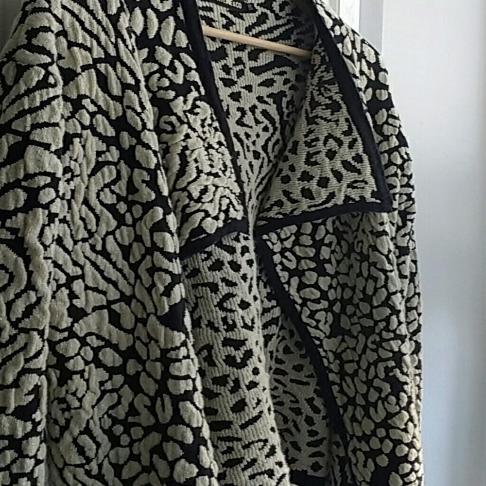 Patterned Cardigan - Picture 2 of 2
