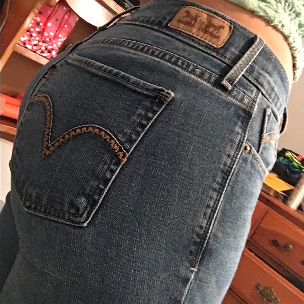 Levi 505 straight leg size 28 length 27 vintage