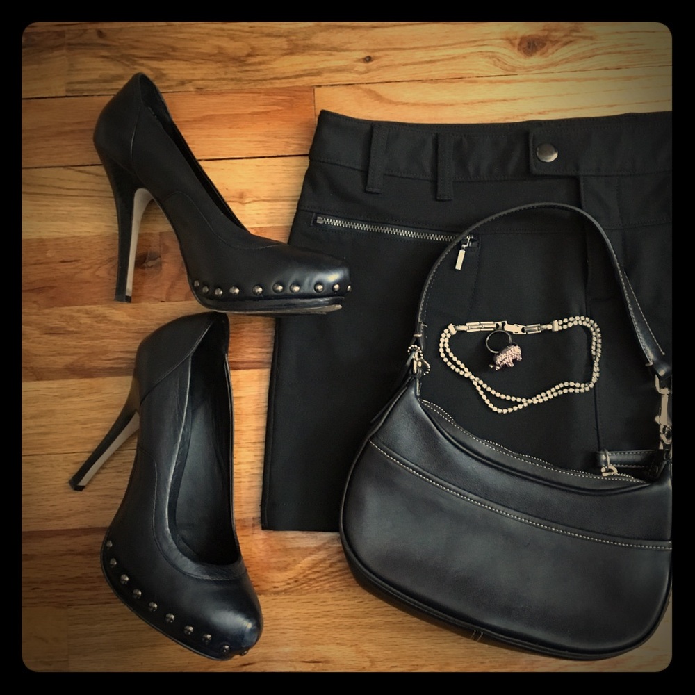 Express 🔥 black mini skirt