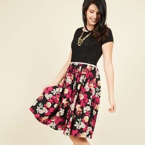 Modcloth Fascination Flawlessness Floral Dress M