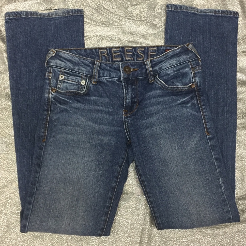 DELIA’S REESE Jeans Size 1/2 short