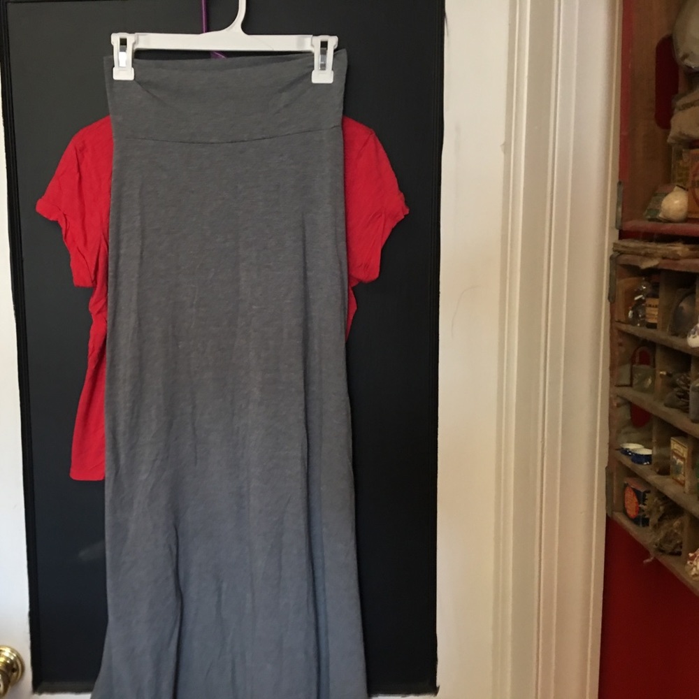 grey split bottom maxi skirt