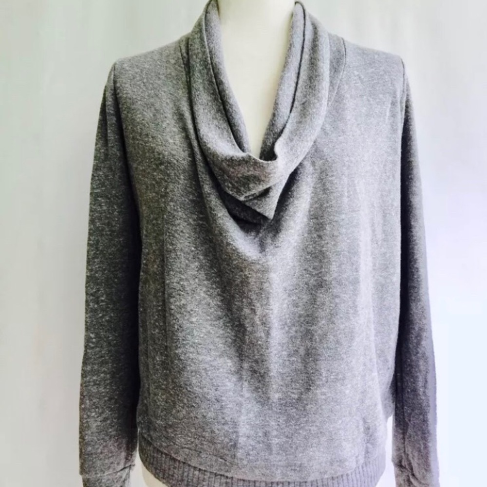 Splendid cowl neck sweatshirt
