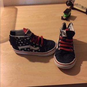 Toddler size 8 Vans