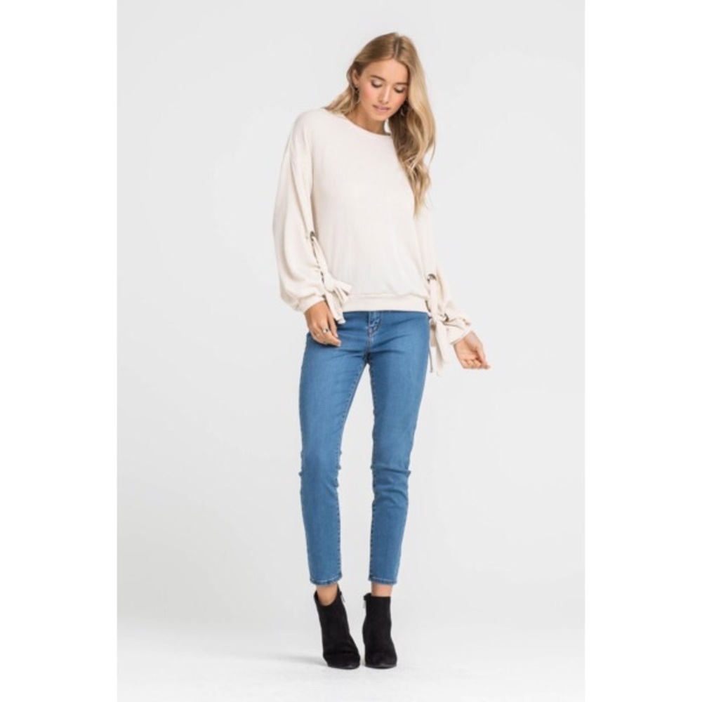 >>LAST<< Olivia Ribbed Bow Sleeve Top - Ivory - Picture 3 of 6
